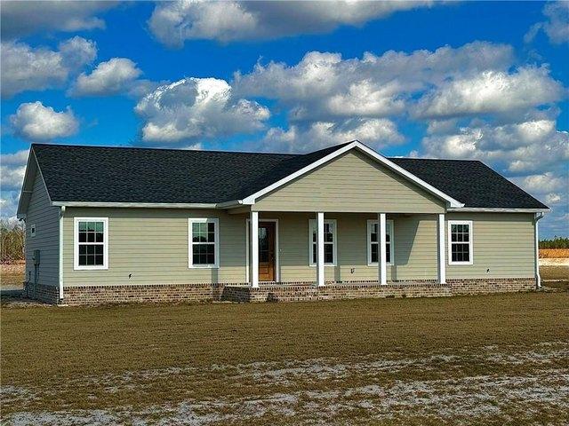 House for sale in Nahunta, Georgia