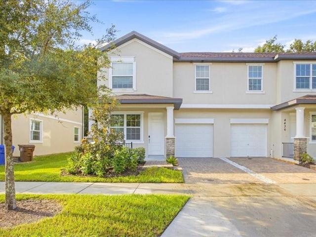 Townhouse for sale in Kissimmee, Florida