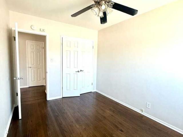 Apartment for rent in Long Beach, California