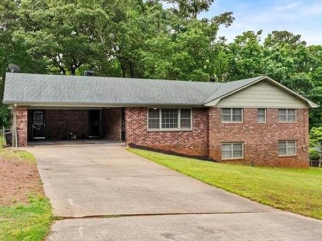 House for sale in Oakwood, Hall County