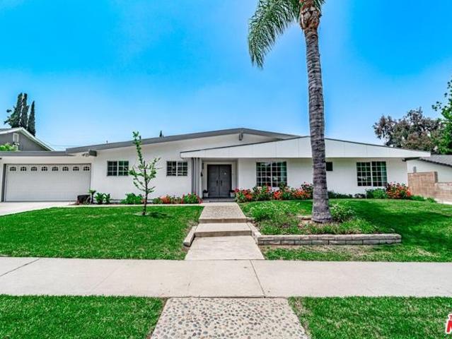 House for sale in Woodland Hills-Warner Center Neighborhood Council District, Canoga Park