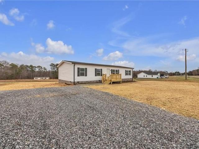 House for sale in Hamptonville, North Carolina