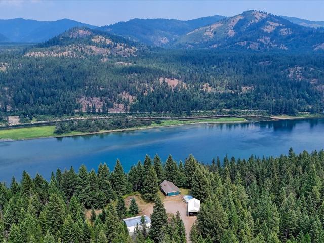 House for sale in Newport, Washington