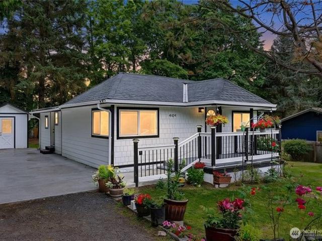 House for sale in Everett, Washington