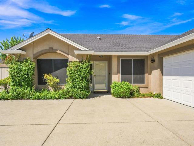 House for sale in Shasta, California