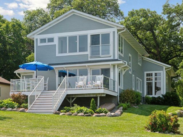 House for sale in Spring Park