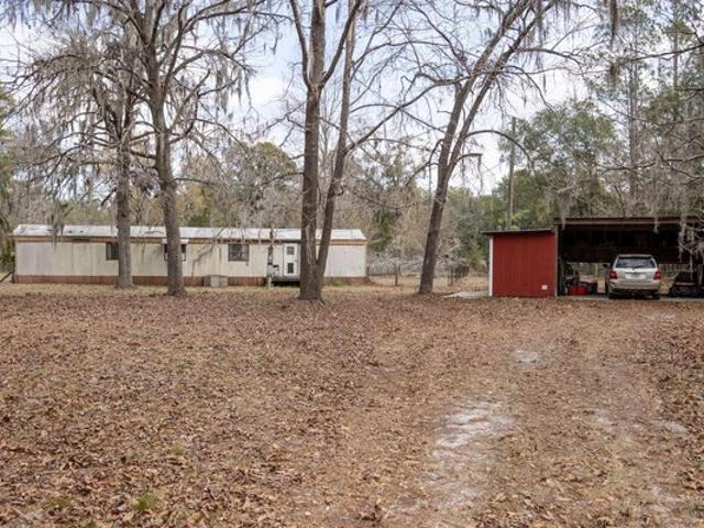 House for sale in Suwannee, Florida