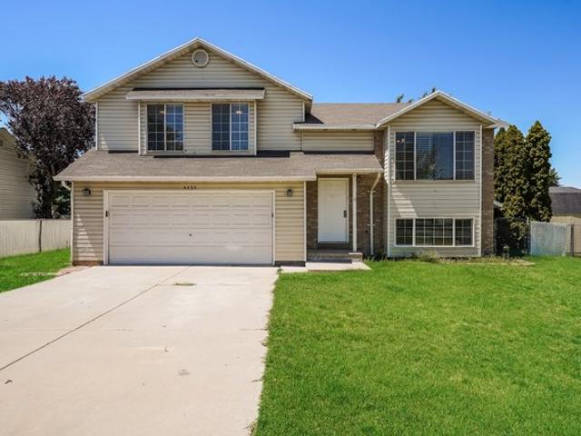 House for sale in Roy, Utah