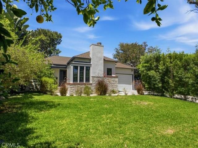 House for sale in Canoga Park, California