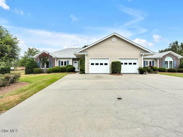 Townhouse for sale in Southport, North Carolina