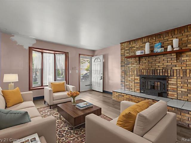 House for sale in Dearborn Heights