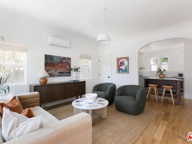 Condo for sale in Canoga Park, California