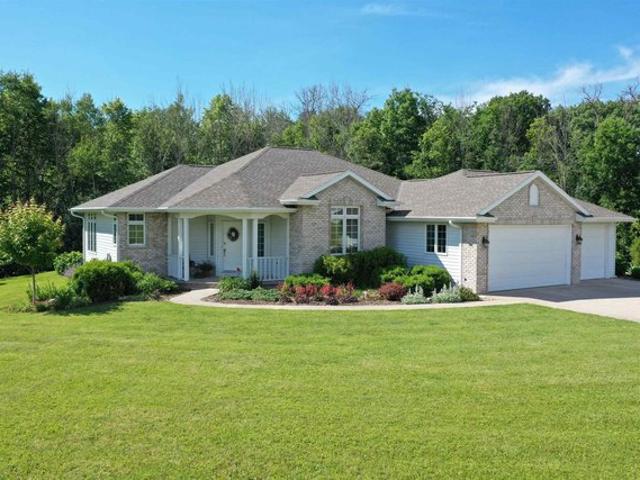 House for sale in Denmark, Wisconsin