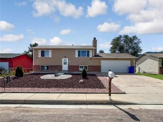 House for sale in Colorado Springs, Colorado