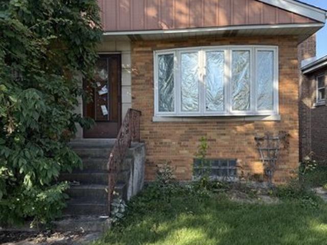House for sale in Chicago, Cook County