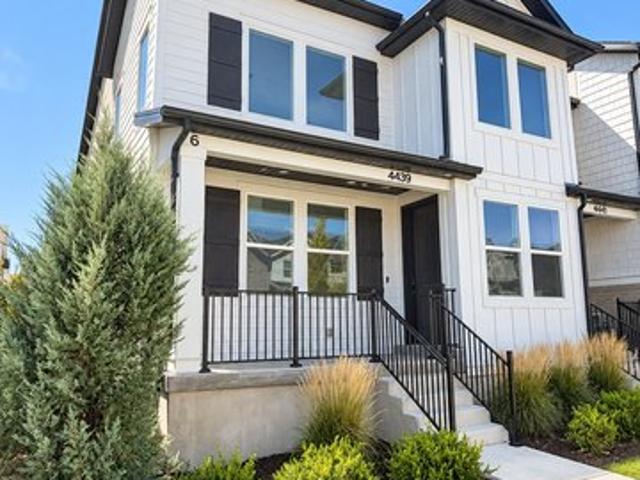 Townhouse for sale in Herriman, Utah
