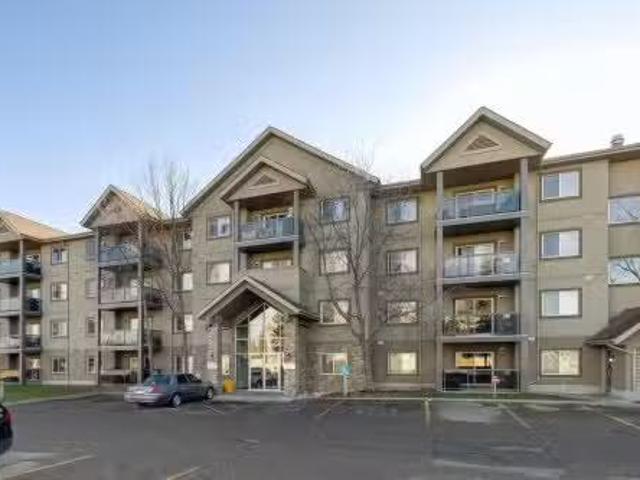 Condo for sale in Wedgewood, Alberta