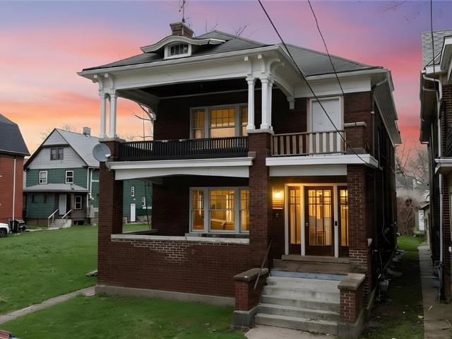 House for sale in Niagara, New York