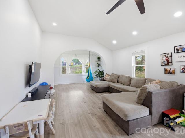 House for sale in Mecklenburg, North Carolina