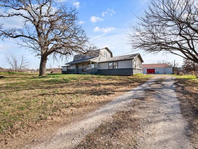House for sale in Wise, Texas