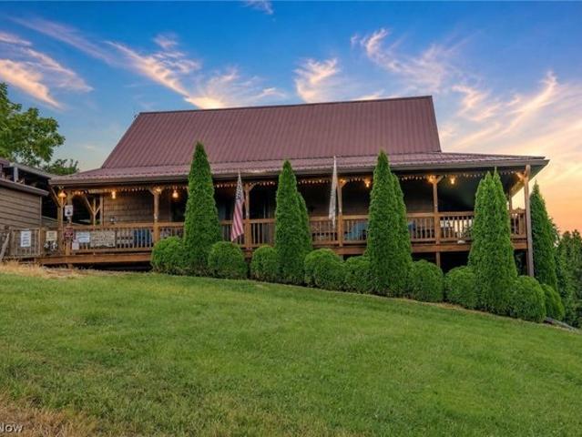 House for sale in Newcomerstown, Tuscarawas County