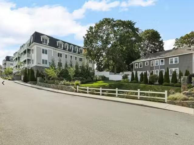 Condo for rent in Lynn