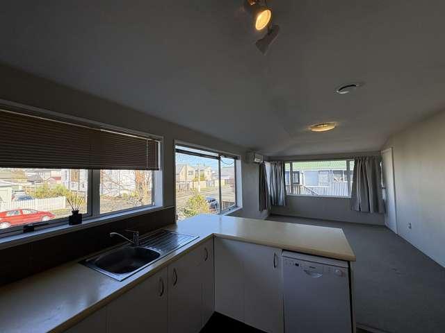 Apartment for rent in Heathcote, Canterbury