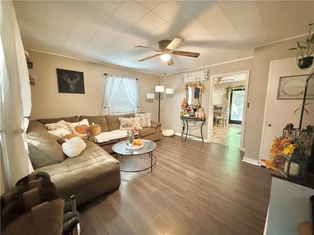 House for sale in Butler, Butler County
