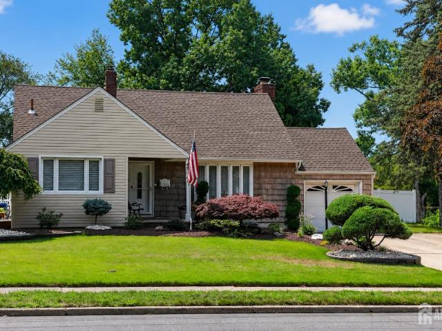 House for sale in East Brunswick, New Jersey