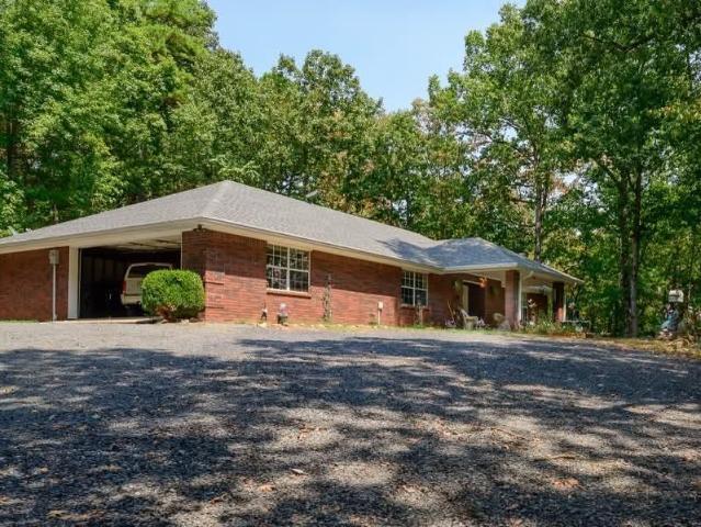 House for sale in Shady Grove, Mena