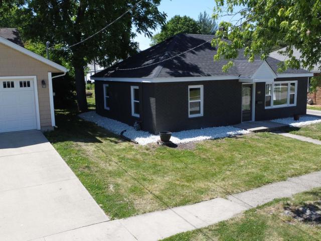 House for sale in Watseka, Illinois