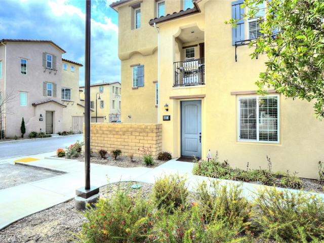 Condo for sale in Simi Valley, California