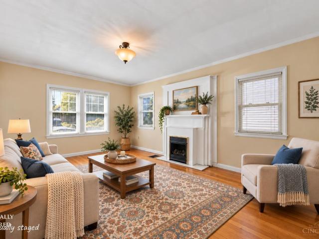 House for sale in Shops of Oakwood, Oakwood