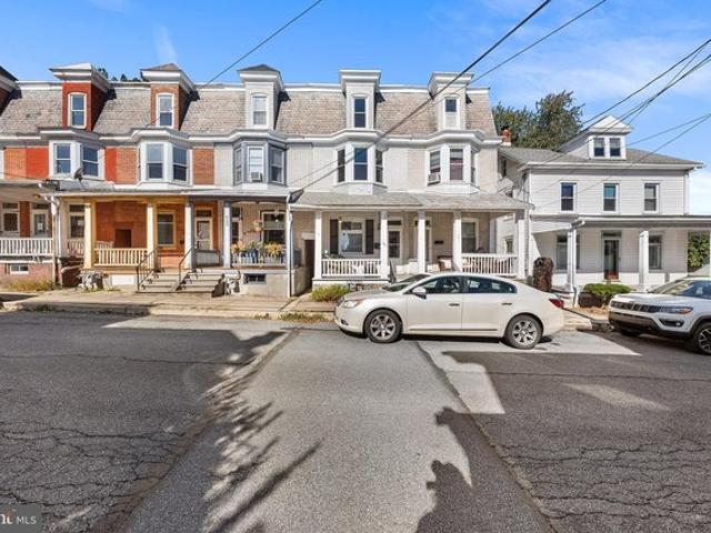 Townhouse for sale in Kutztown, Berks County