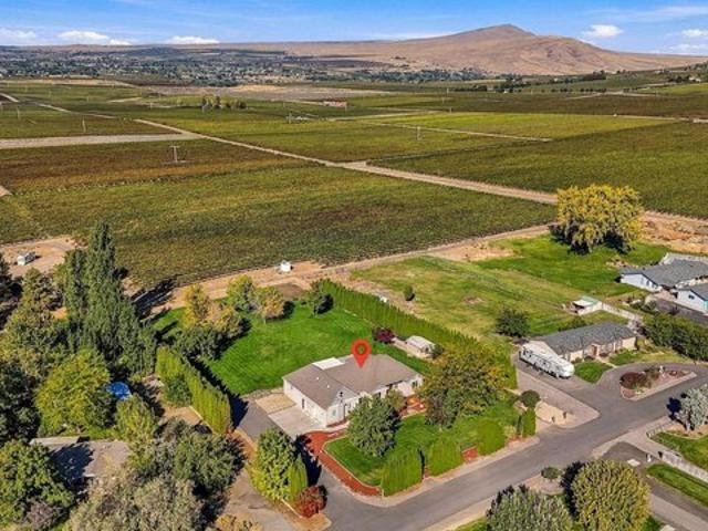 House for sale in Benton City, Benton County