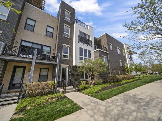 Condo for sale in Dublin, Ohio