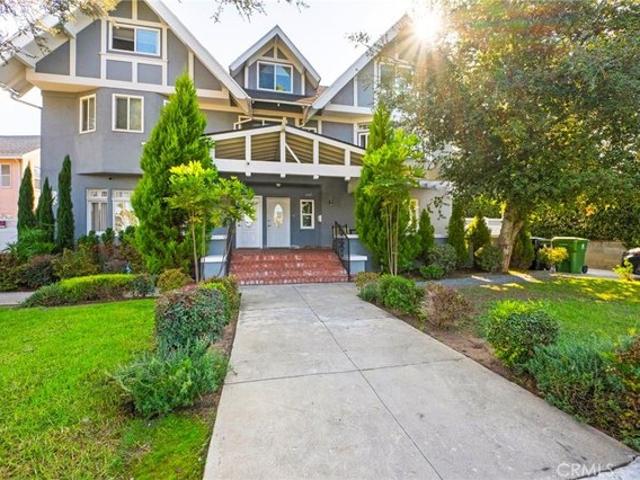 House for sale in Canoga Park, California