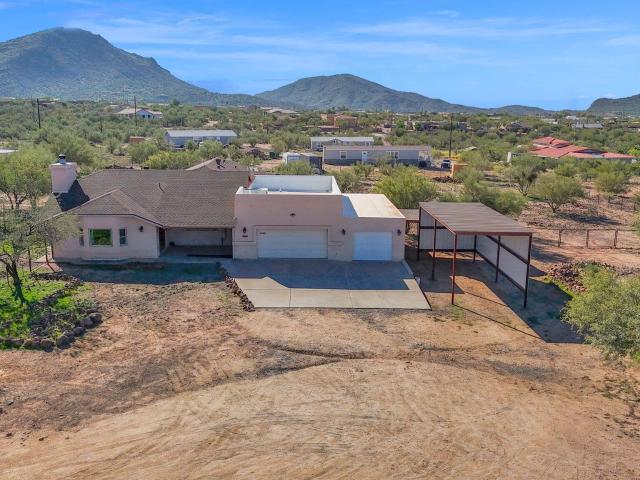 House for sale in New River, Arizona