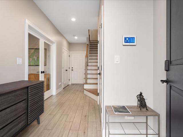 Townhouse for sale in Chicago Park, Illinois