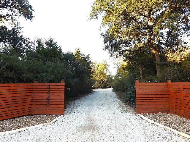 House for sale in Alleyton, Texas