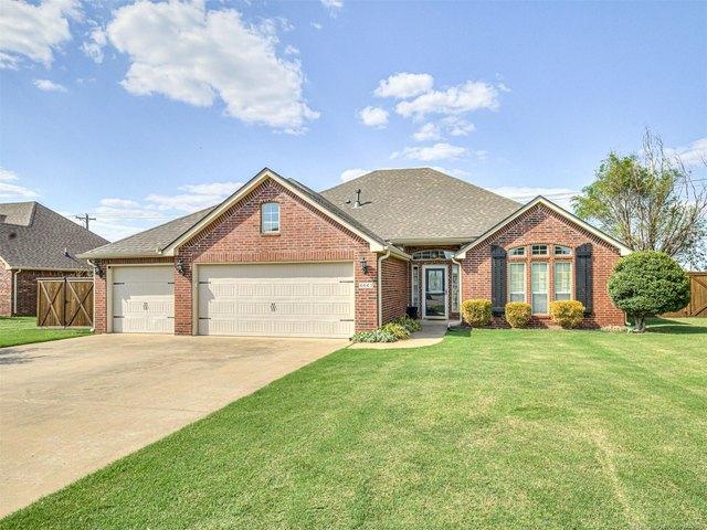House for sale in Kiefer, Oklahoma