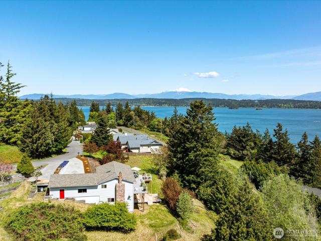 House for sale in Oak Harbor, Washington
