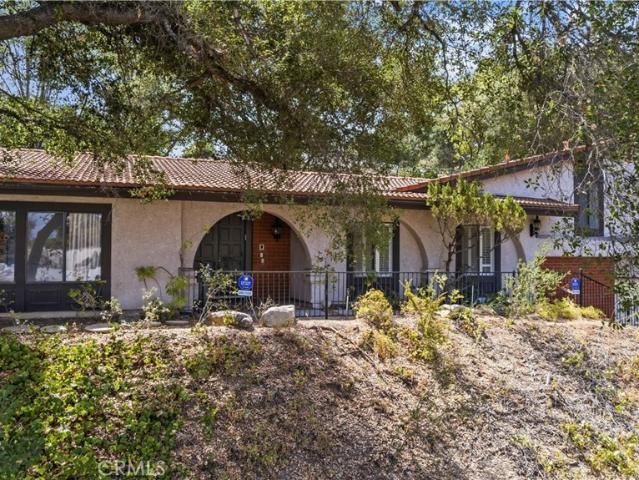 House for sale in Lake Encino, Los Angeles
