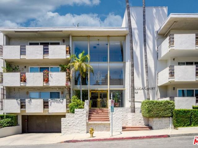 Condo for sale in Toluca Lake, Los Angeles