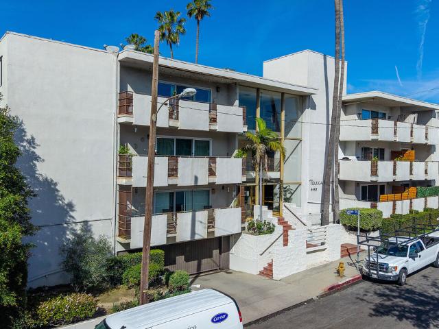 Condo for sale in Canoga Park, California