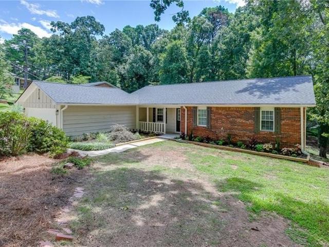 House for sale in Oakwood, Georgia