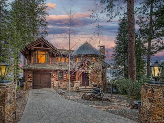 House for sale in Shaver Lake, California