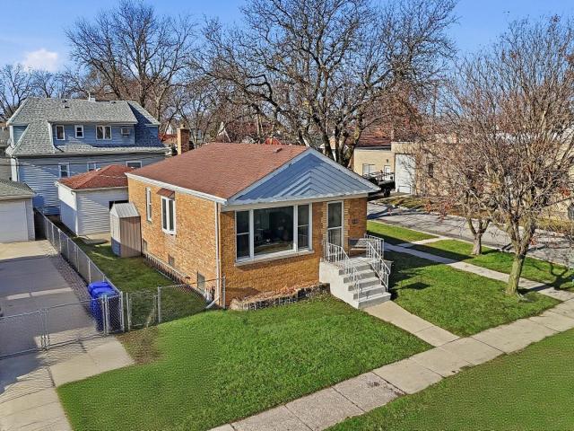 Property for sale in Lyons, Illinois