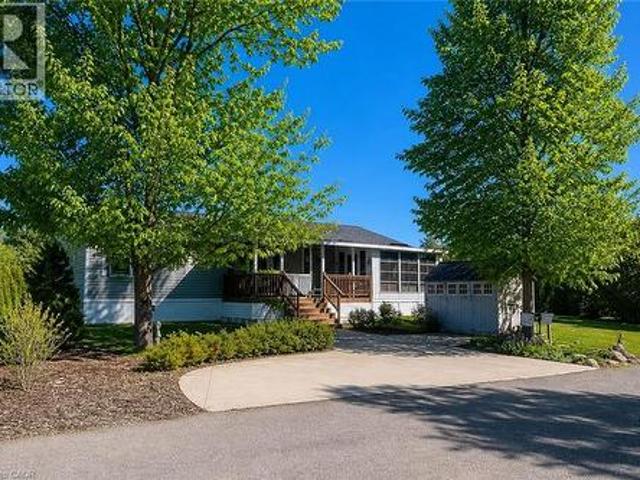 House for sale in Burlington, Ontario