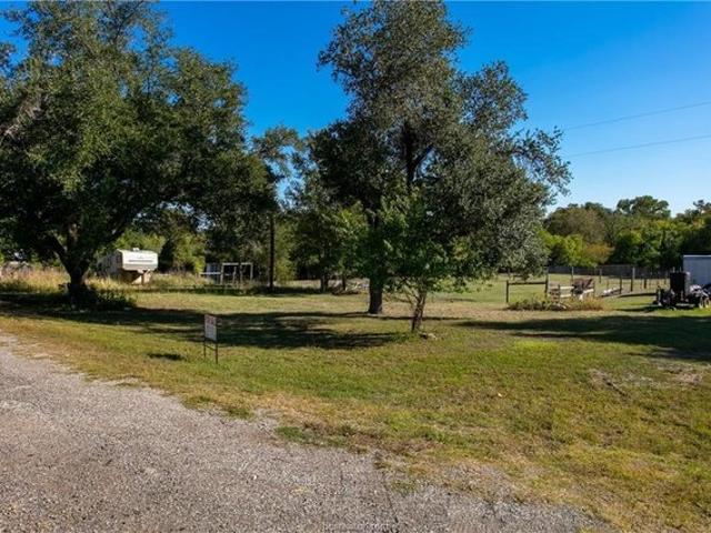 Land for sale in Burton, Texas